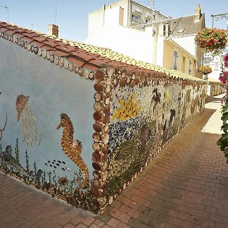 아파트 T3 Face Avec Balcon Et Parking, Aux Sables-d'olonne - Fr-1-92-808