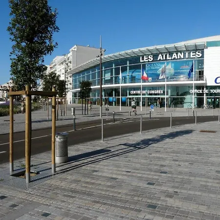 T3 Face Avec Balcon Et Parking, Aux Sables-d'olonne - Fr-1-92-808 Apartamento *