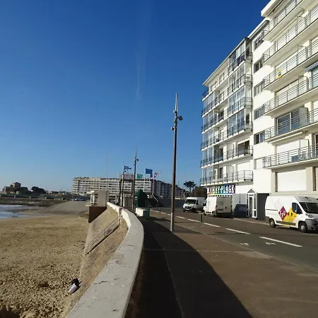 T3 Face Avec Balcon Et Parking, Aux Sables-d'olonne - Fr-1-92-808 * Les Sables-dʼOlonne